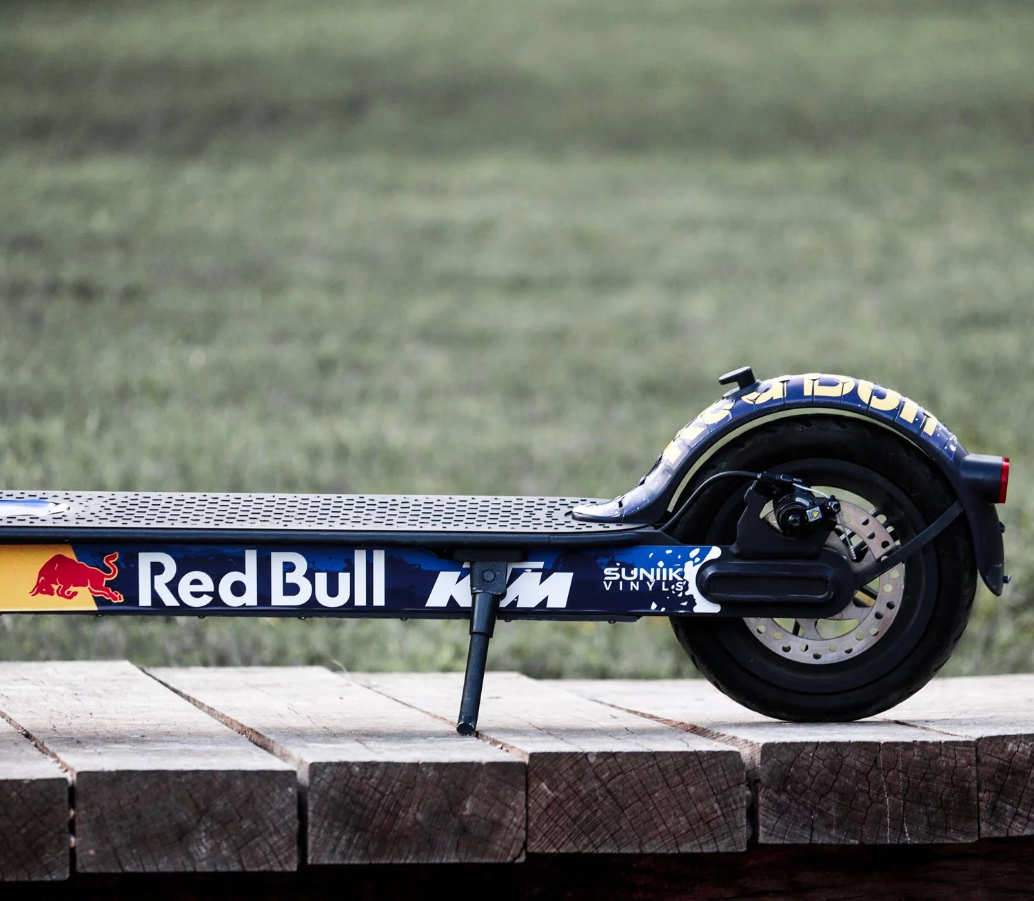 Redbull X KTM Vinil para Xiaomi (Azul)
