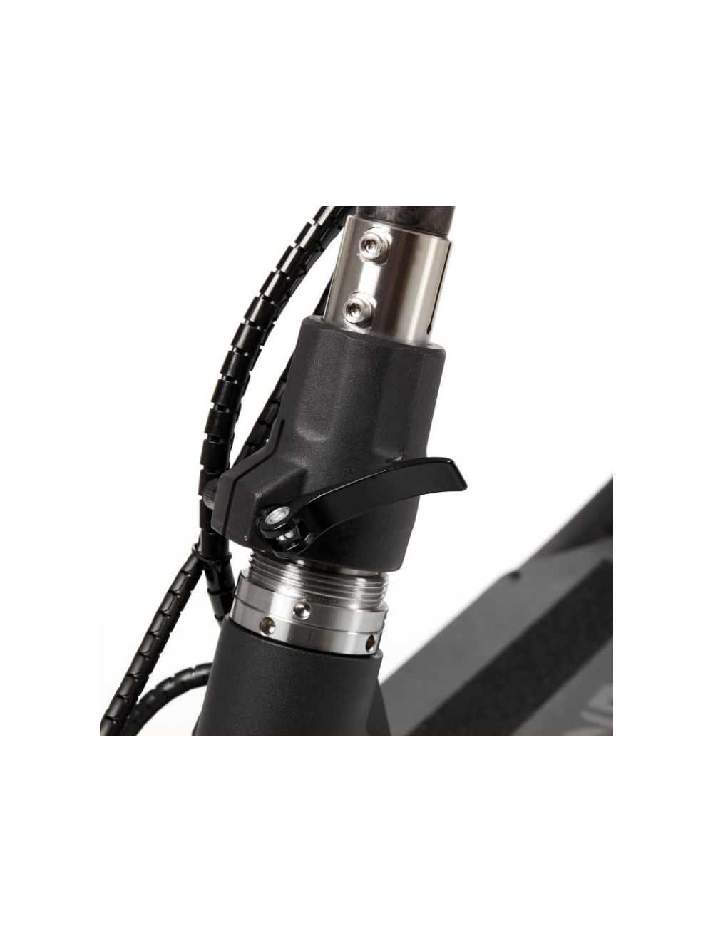 Nami burn e 3 (8400w | 72V | 40Ah | 105km/h)