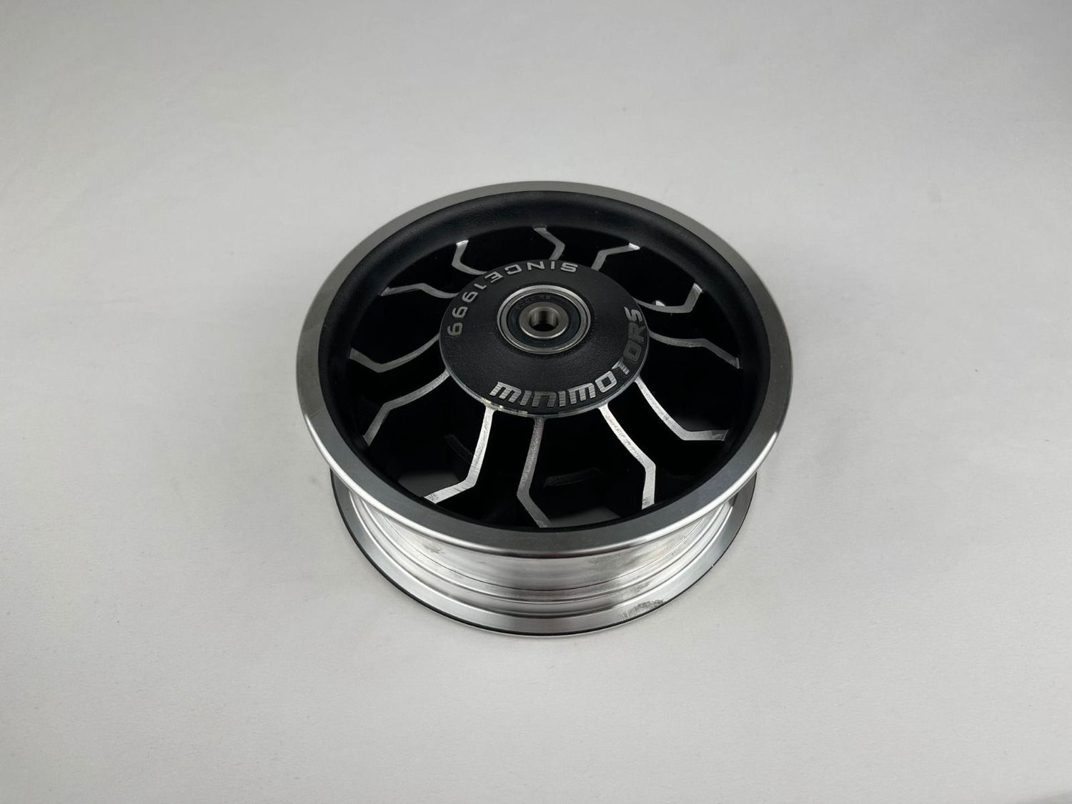 Roda dianteira Dualtron mini (sem pneu)