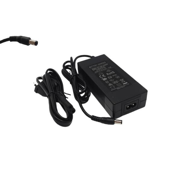 Carregador 12.6V 2A